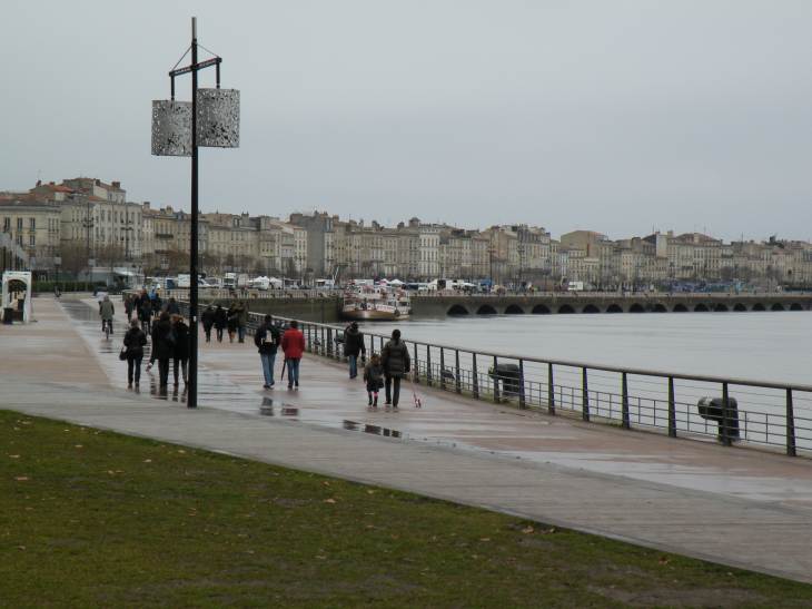  vue générale des quais